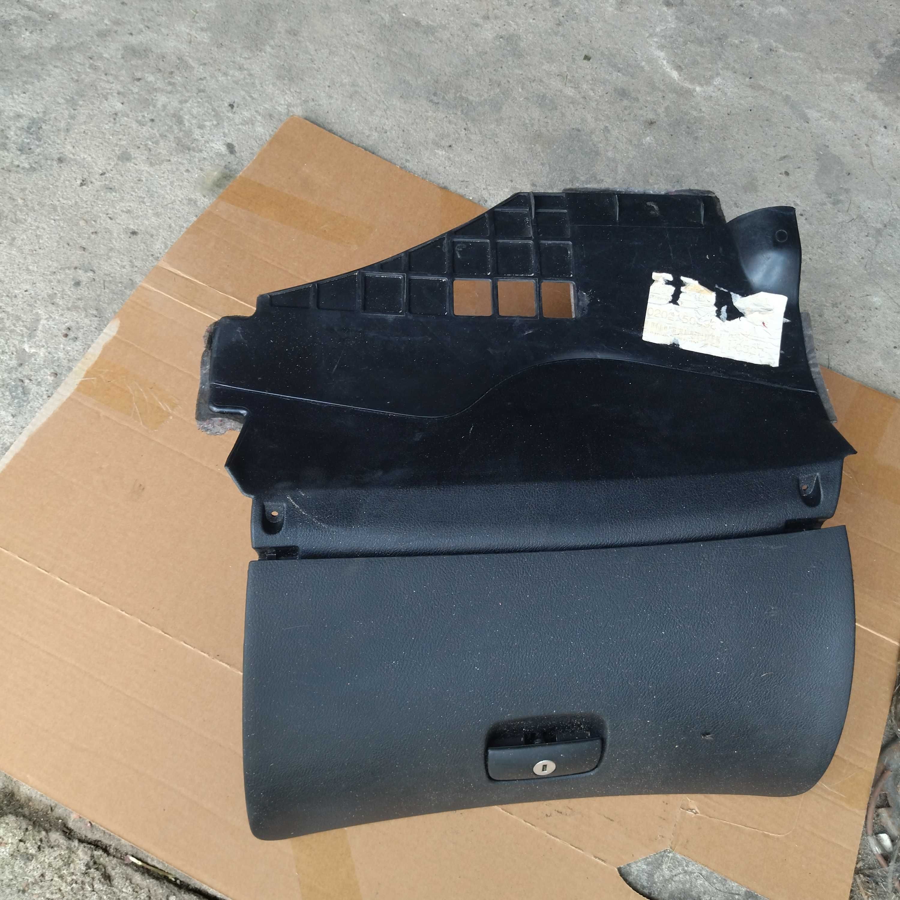 FOTELE schowek  passat  b5 fl kombi