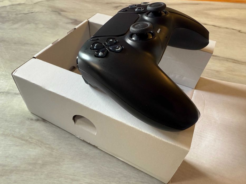 Pad PS5 DualSense BLACK/ Czarny