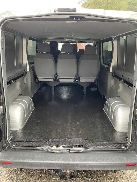 Opel vivaro 6 osobowy  bus