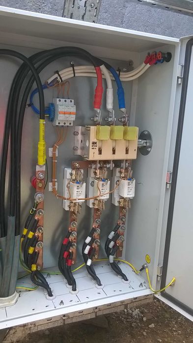 Электрик  ,квартира дом квалифицированно! Авр зарядная станция