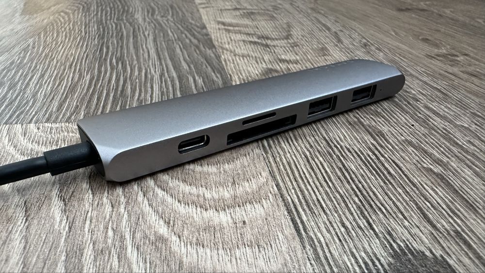USB-хаб Satechi Type-C Slim Multi-Port Adapter 4K V2