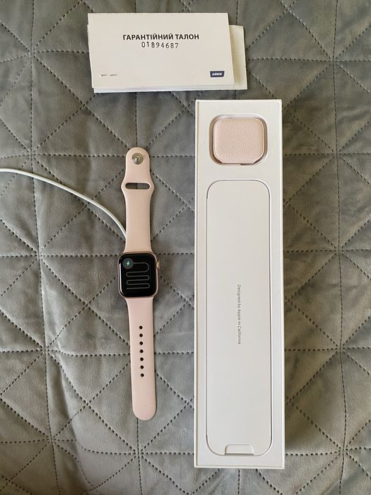 Годинник Apple watch series 5