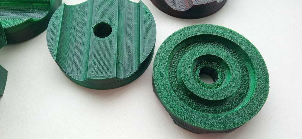 Фіксатор кріплення навісу садової гойдалки