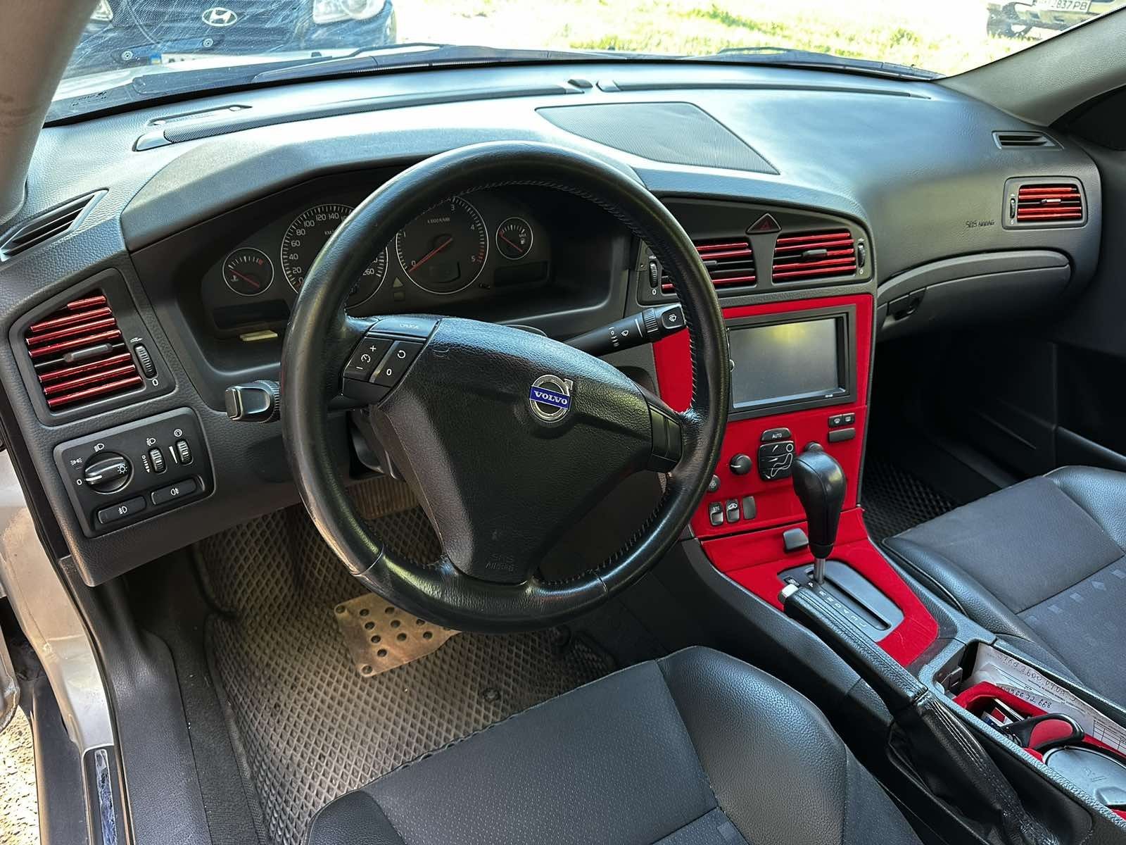 Продам Volvo S60