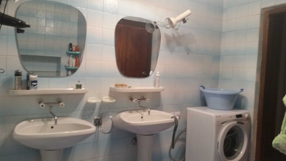 Продається дім із вбудованим вдахом Закарпатська обл