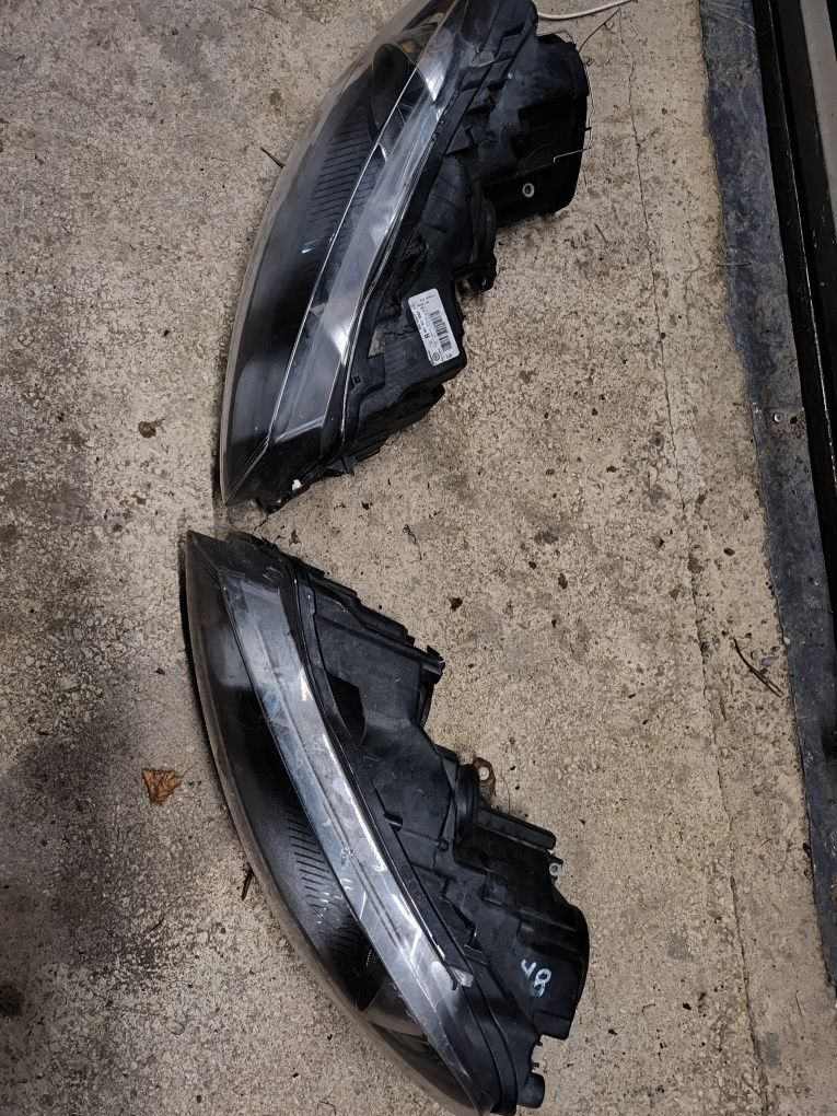 Reflektory Lampy przód Vw Golf 6 Europa