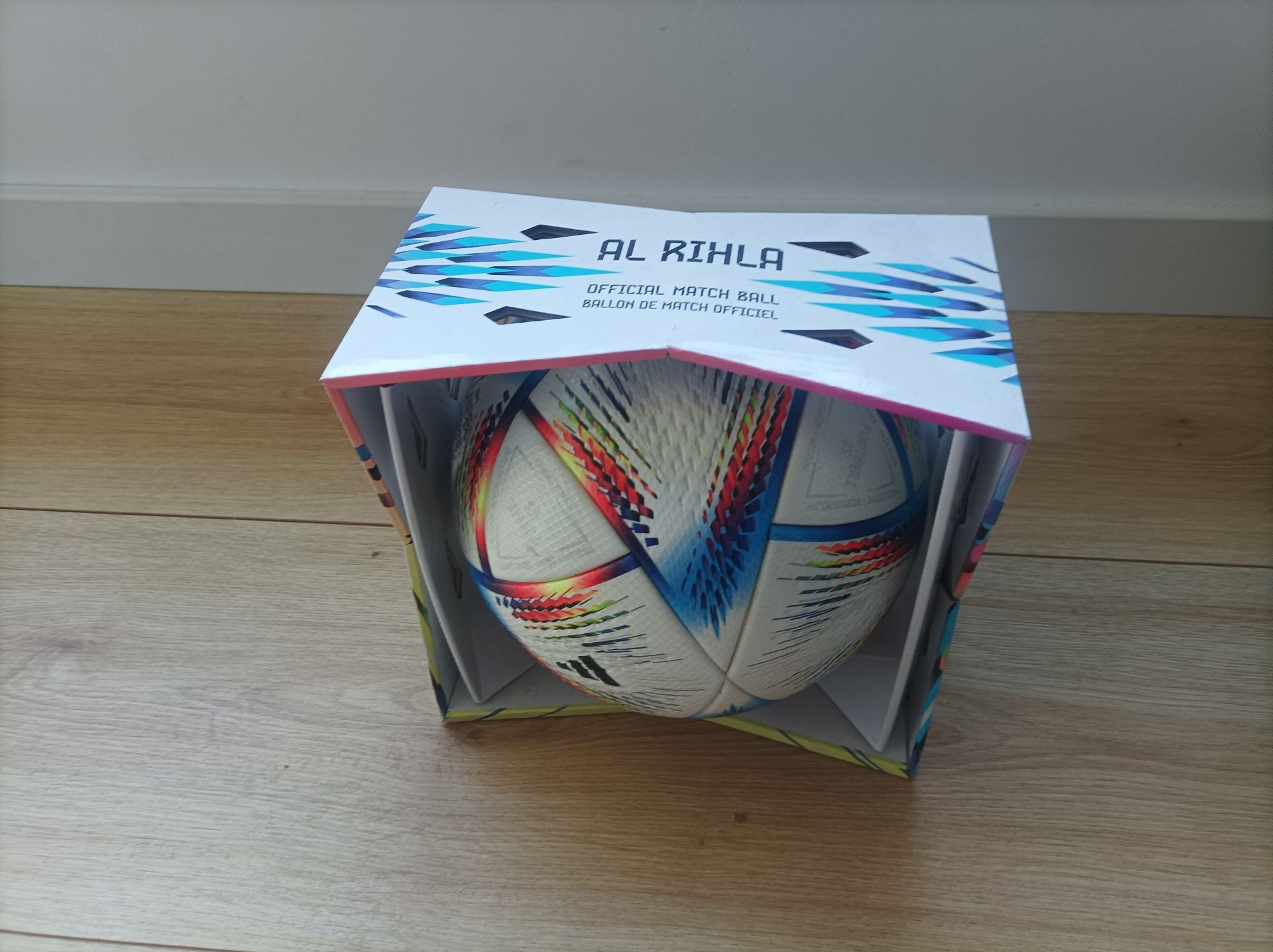 Oryginalna  piłka al rihla pro match ball adidas