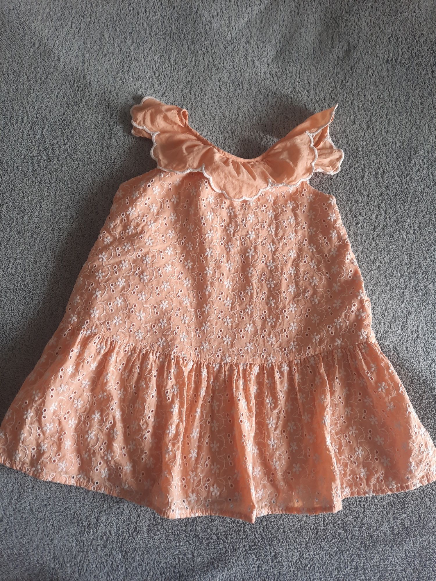 Sukienka haftowana ZARA 110 cm