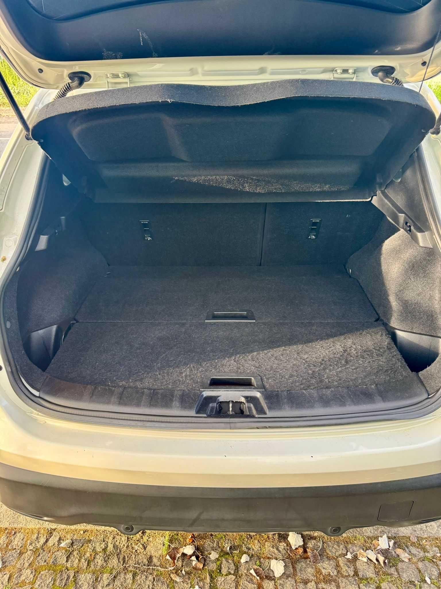 Nissan Qashqai 2014 1.5 dCi – SUV espaçoso e económico