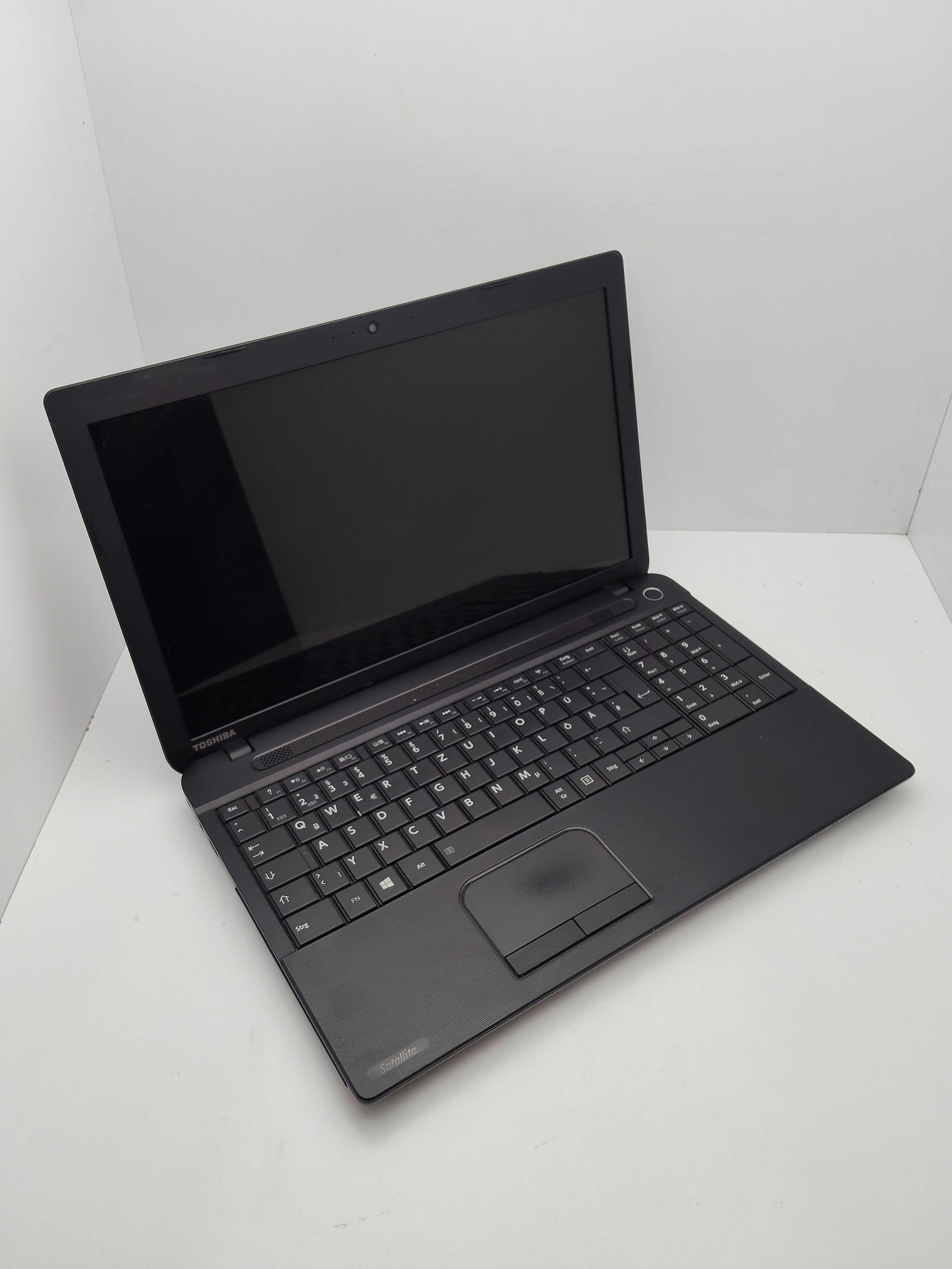 Toshiba C50 CPU:AMD E1-2100 Ram:6gb SSD:120gb AMD Radeon HD 8210
