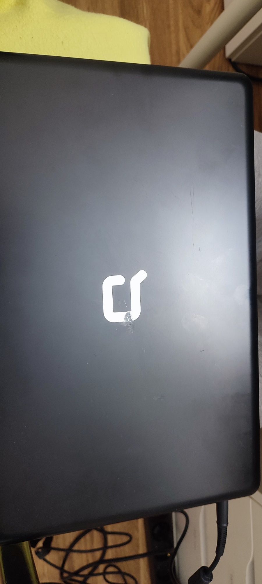 Portátil HP Presario CQ57 - Peças