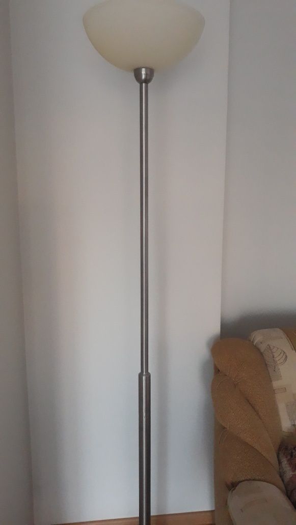 Lampa stojąca aluminiowa ręcznie robiona
