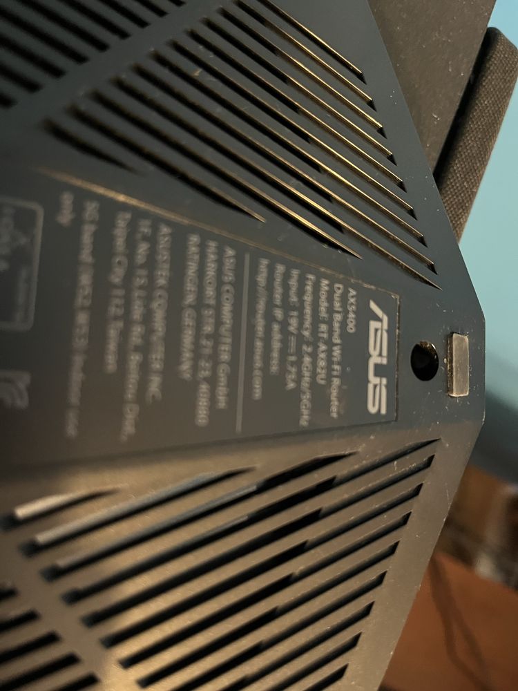 Router Asus rt-ax82U wifi 6 DSL Airmesh