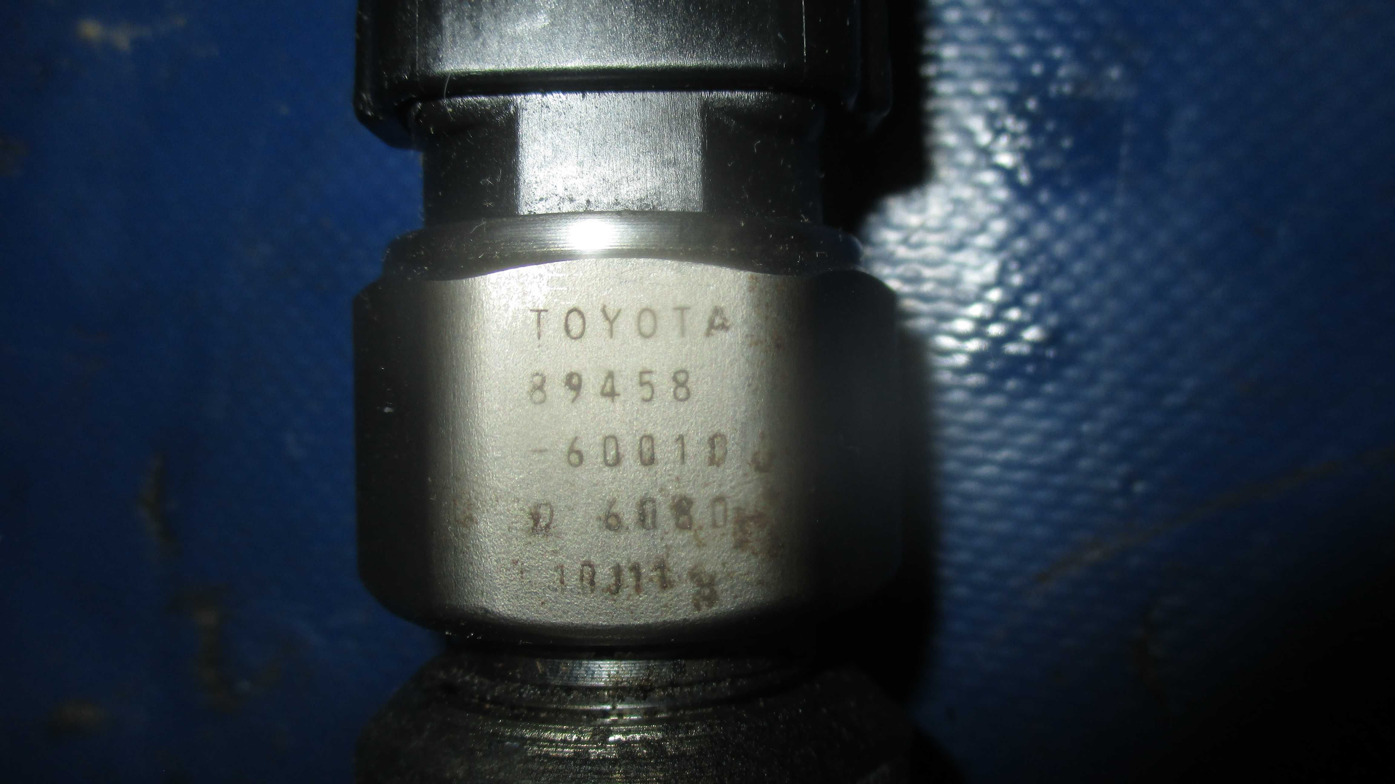 listwa wtryskowa LEXUS IS 220D AVENSIS T25 RAV 4 2.2 D 08r 2AD-FHV