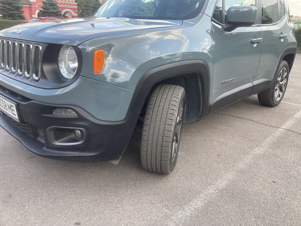 Jeep RENEGAT 2016 г 2.4 Автомат 4х4