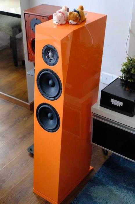 NOWE Obudowy głośnikowe SB Acoustics Rinjani Rinjani TX czarny satyna