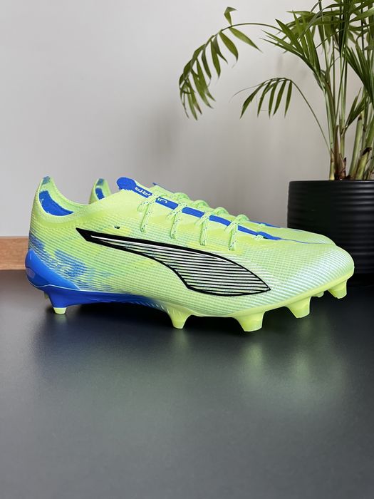 Puma Ultra 5 Ultimate оригінал бутси розмір 40.5-41 нові 107691-03