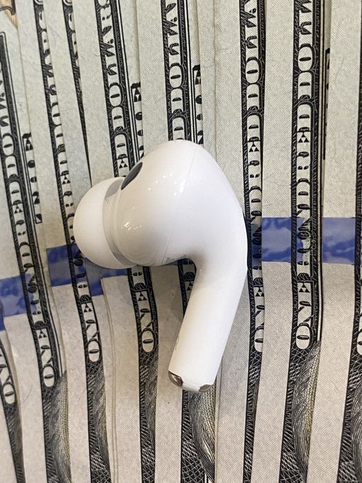 Продаю AirPods pro 2 правий Оригінал АирПодс про 2 правый Оригинал