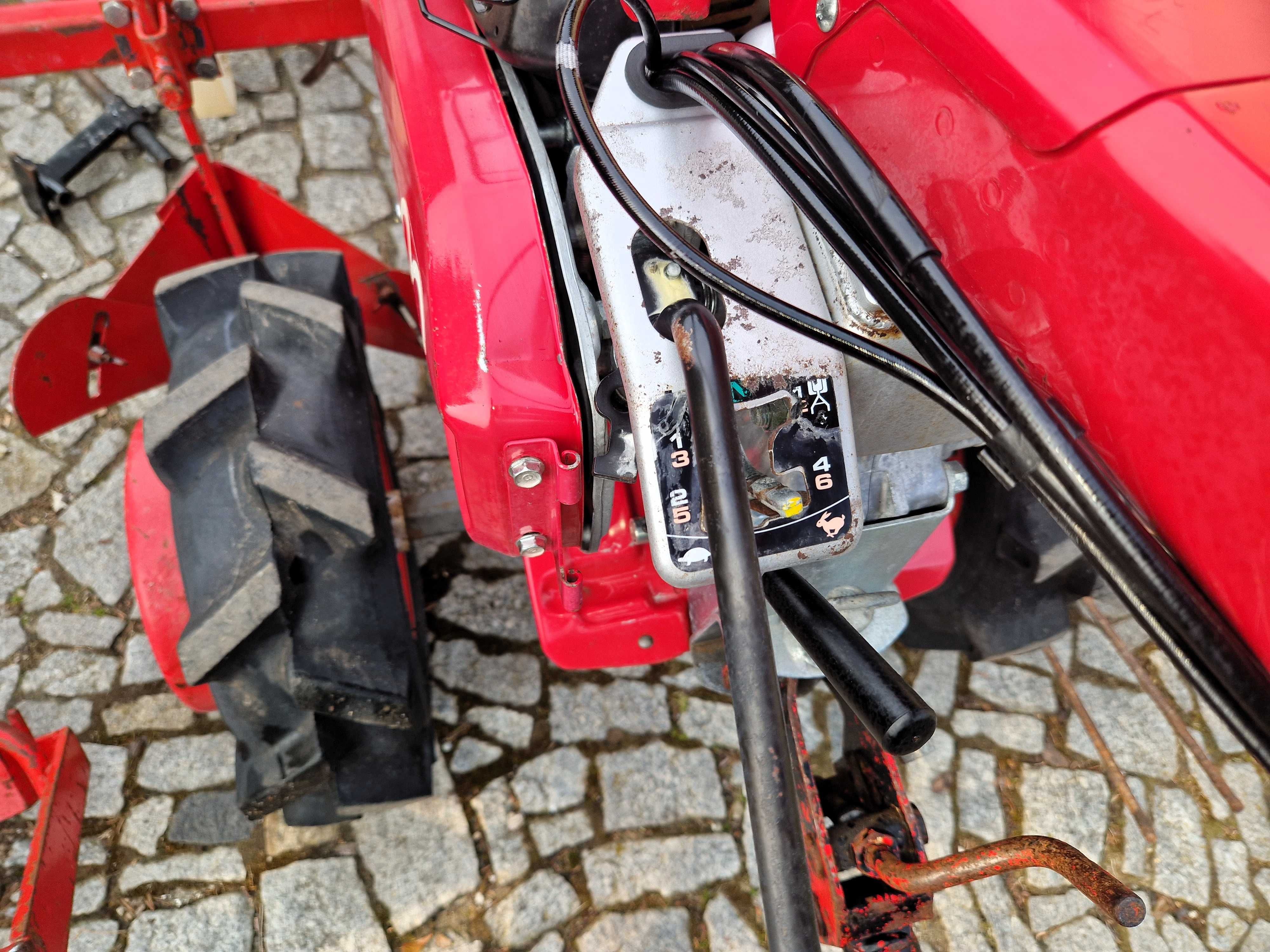 Dzik traktorek jednoosiowy ciągniczek HONDA F560  glebogryzarka pług!