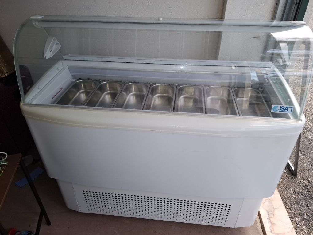 Vitrine de gelados ISA