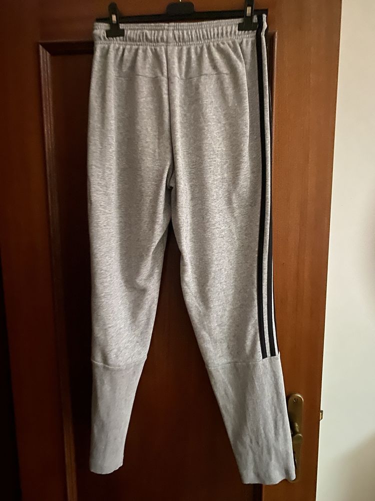 Calças adidas