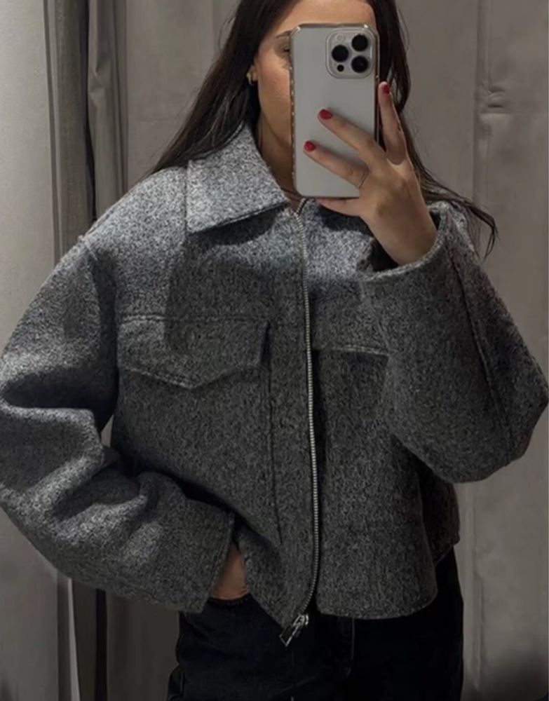 Сірий бомбер Zara