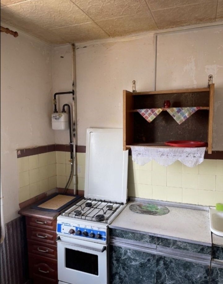 Продам 2х.ком 7єт. Камянское 11 мик. не угловая