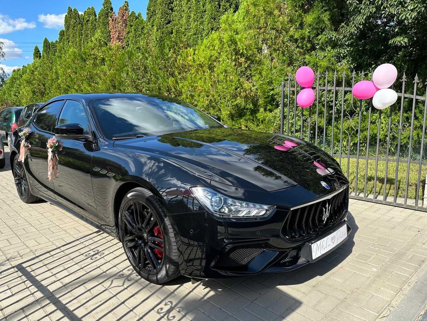 Maserati Ghibli  samochód auto z kierowcą do ślubu / na wesele