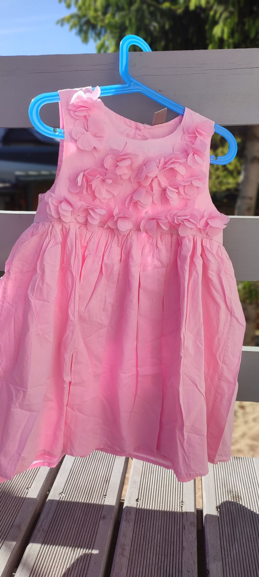 Sukienka dla dziewczynki firmy Pepco rozmiar 134