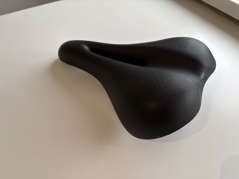 Żelowe siodełko rowerowe Bontrager Commuter Gel CRZ+