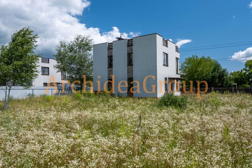 Компактний 2-х пов. будинок вс. Северіновка