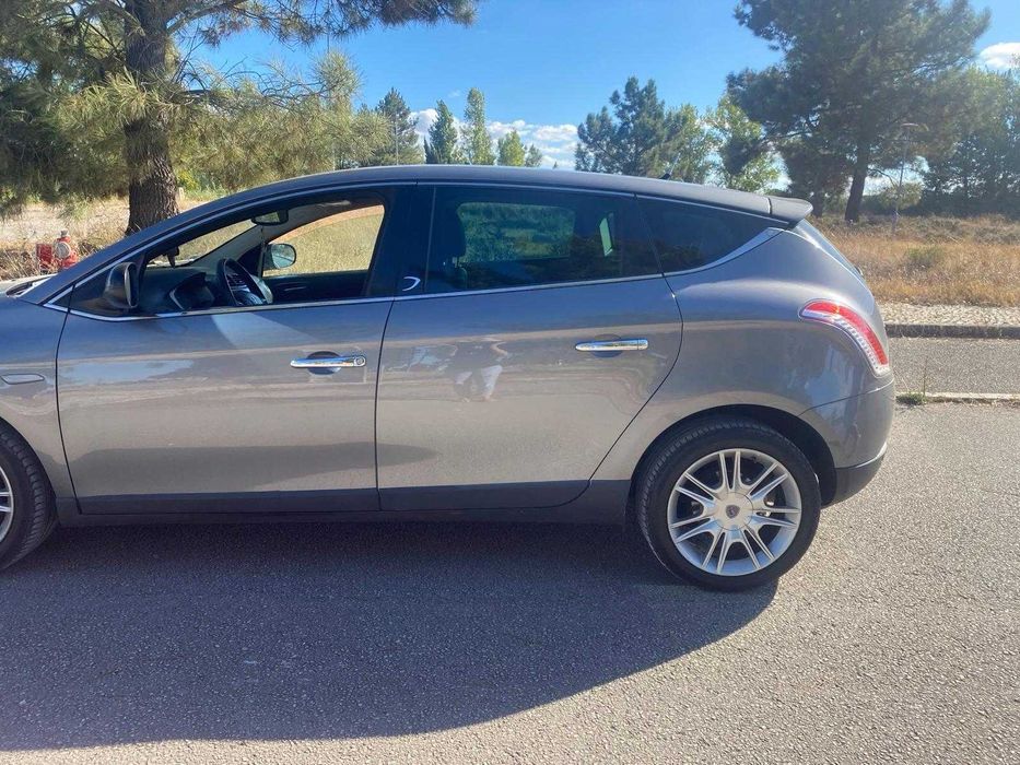 Lancia Delta 1.6