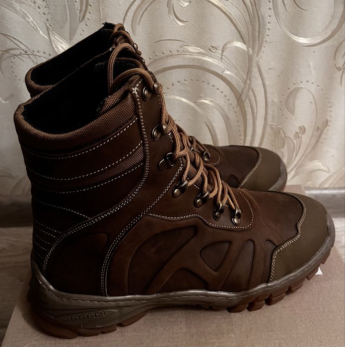 Шкіряні берці демісезонні, одна пара 45