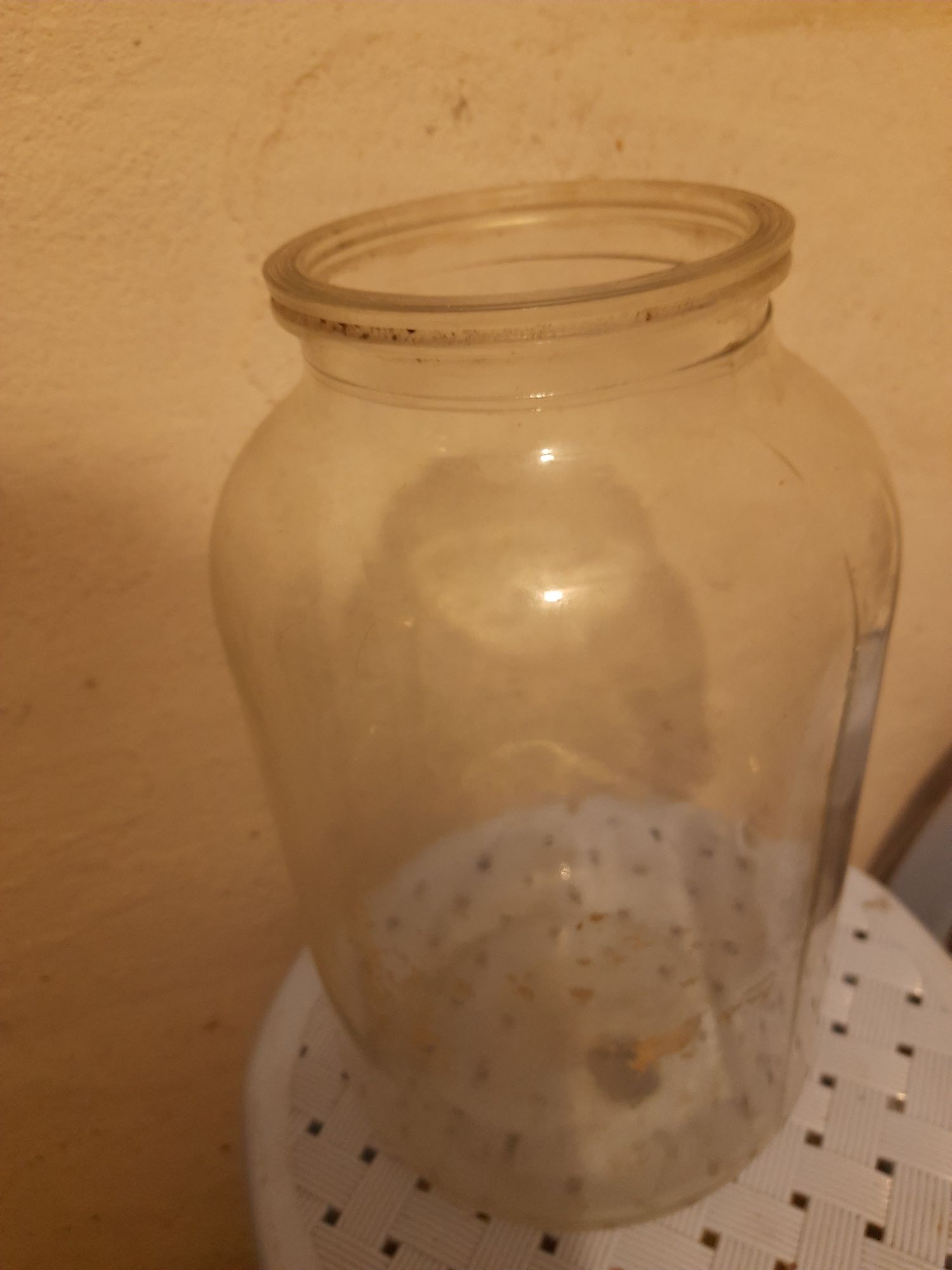 Продам бутыли  5 л.