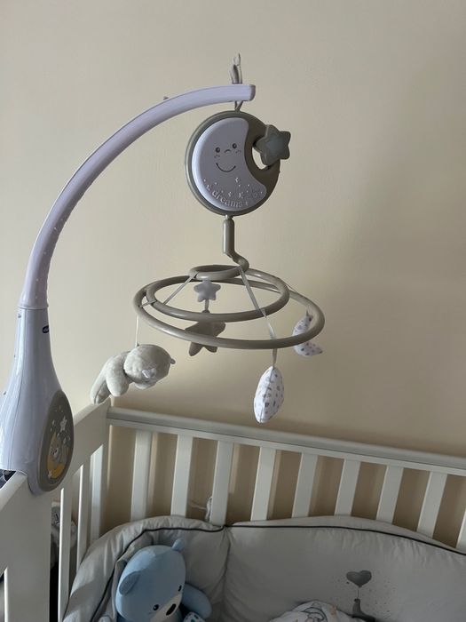 Chicco Next2Dreams – karuzelka do łóżeczka + przewijak gratis