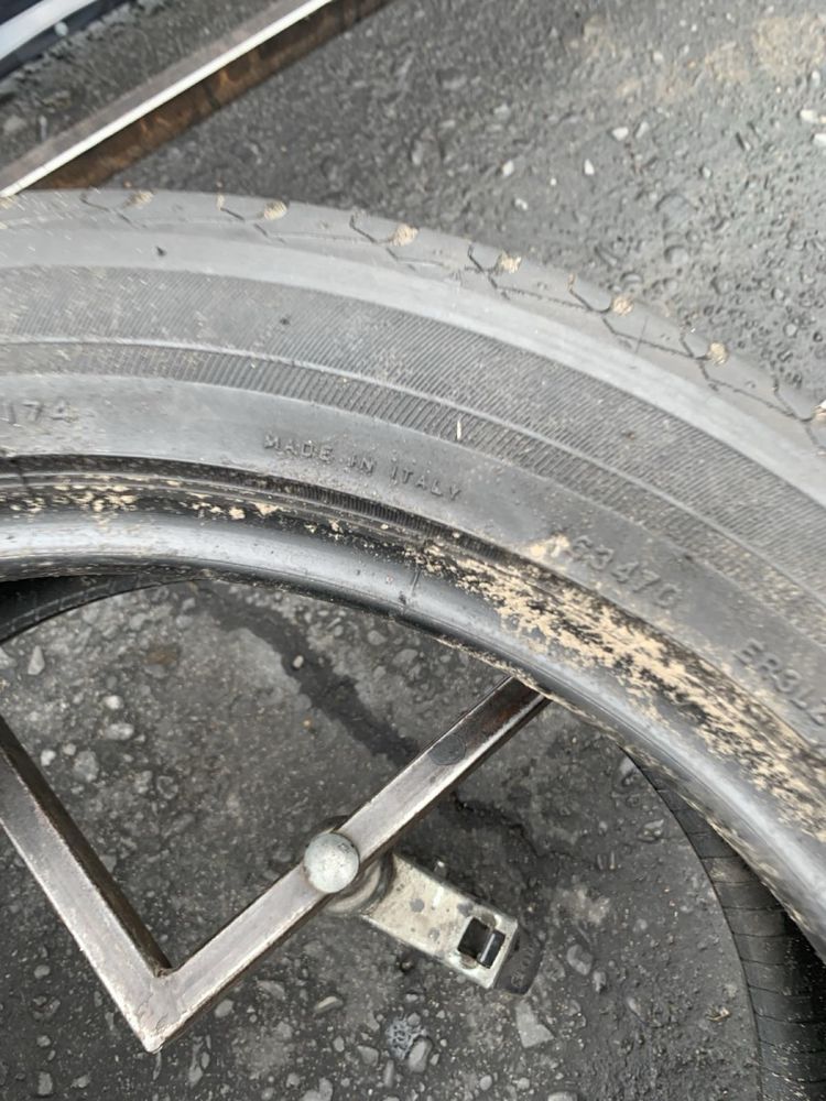 Шини 215/50 R17  пара Bridgestone 2022p літо  6,2мм