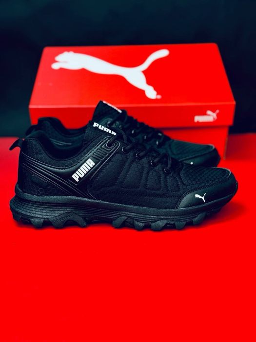 Черные кроссовки Puma на осень / не промокают / мужские кроссовки пума