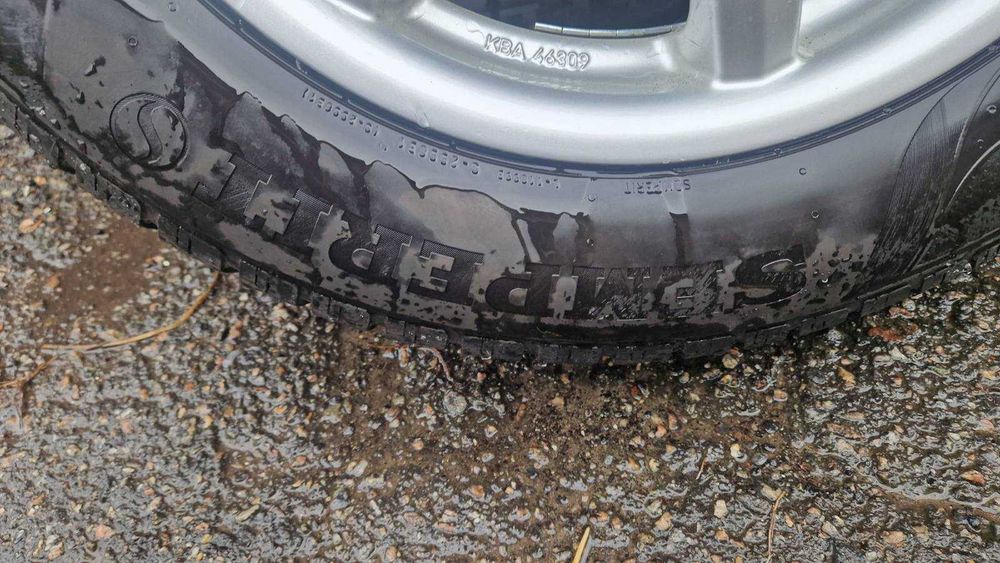 Диски 5*112 Toya резина 185/65/15 21 год