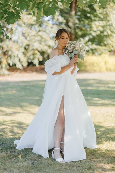 Весільна сукня "Сloud" Розмір s-m з фатою.