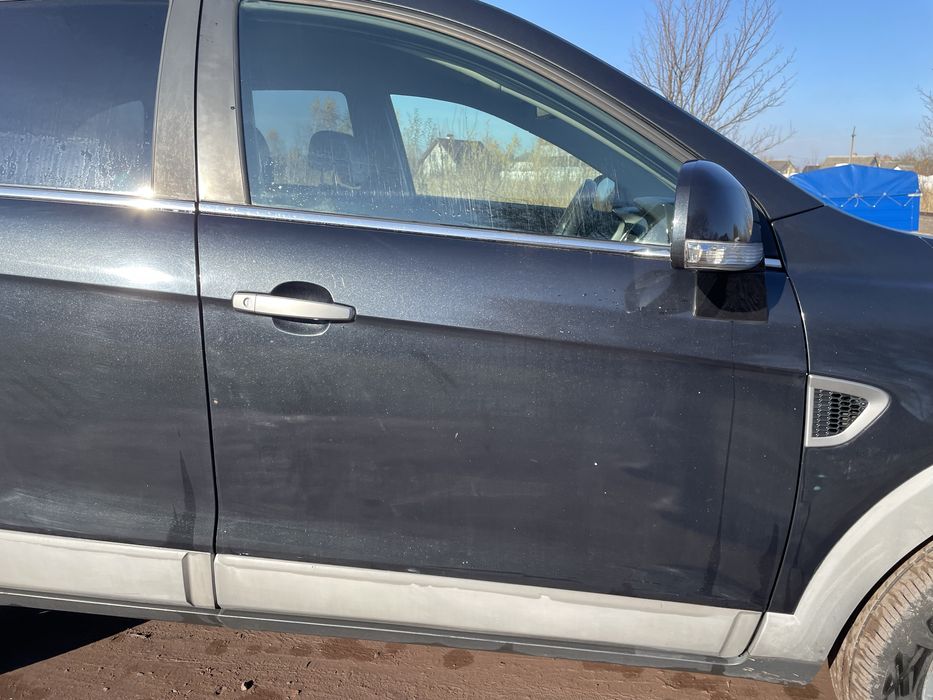 Двері Chevrolet Captiva 2011