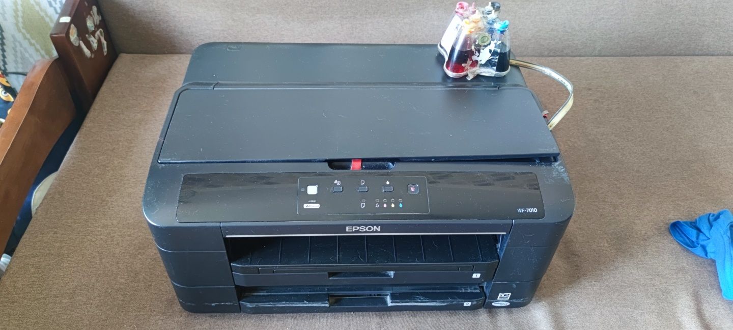 Принтер WF7010 (А3) в неробочому стані