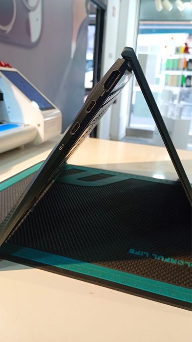 Portatil ASUS Zenbook