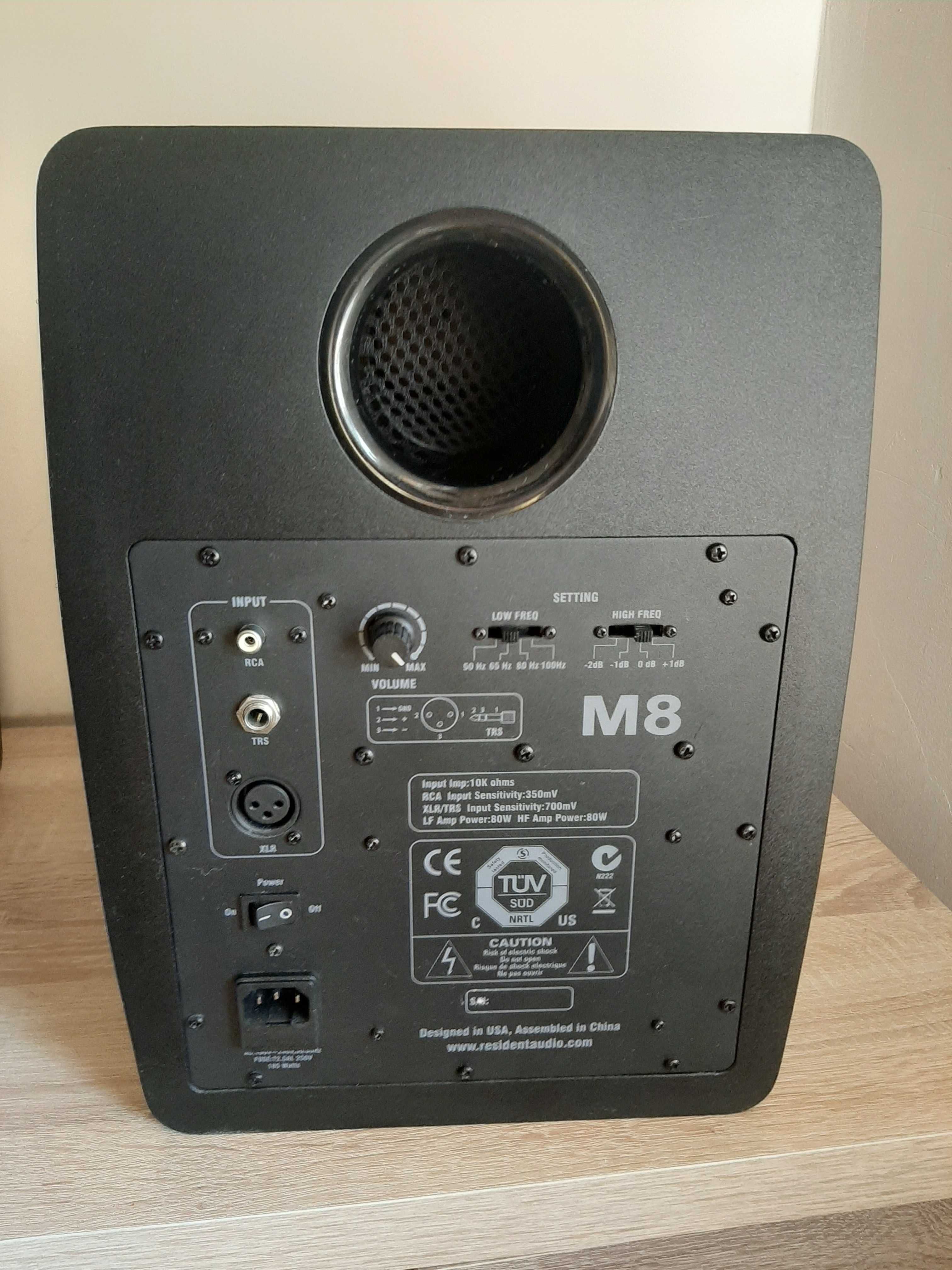 Monitory studyjne Resident audio M8