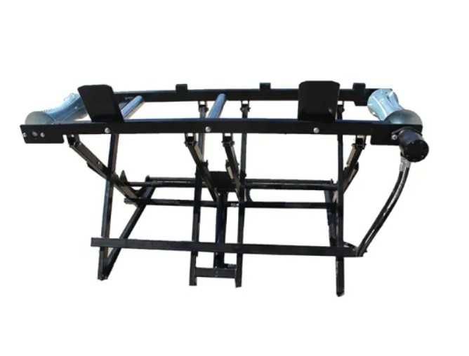 Hydrauliczny podajnik kłód drewna do piło-łuparek pni polan łuparki