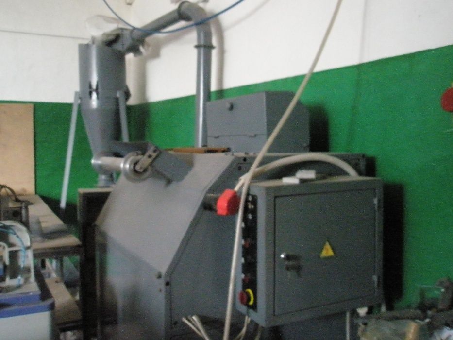 Продам Дробилку пластинчатых пленок