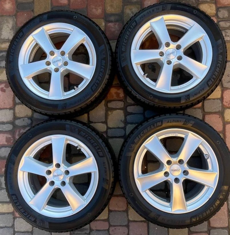 R16 5 105 диски Dezent з гумою Michelin 205/55/16 - 2022 рік