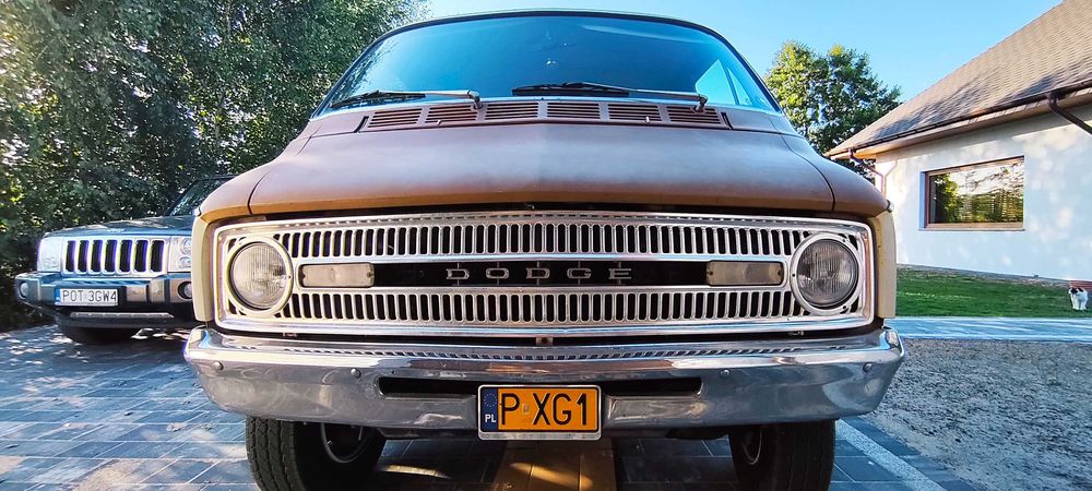Dodge Sportsman Royal B300