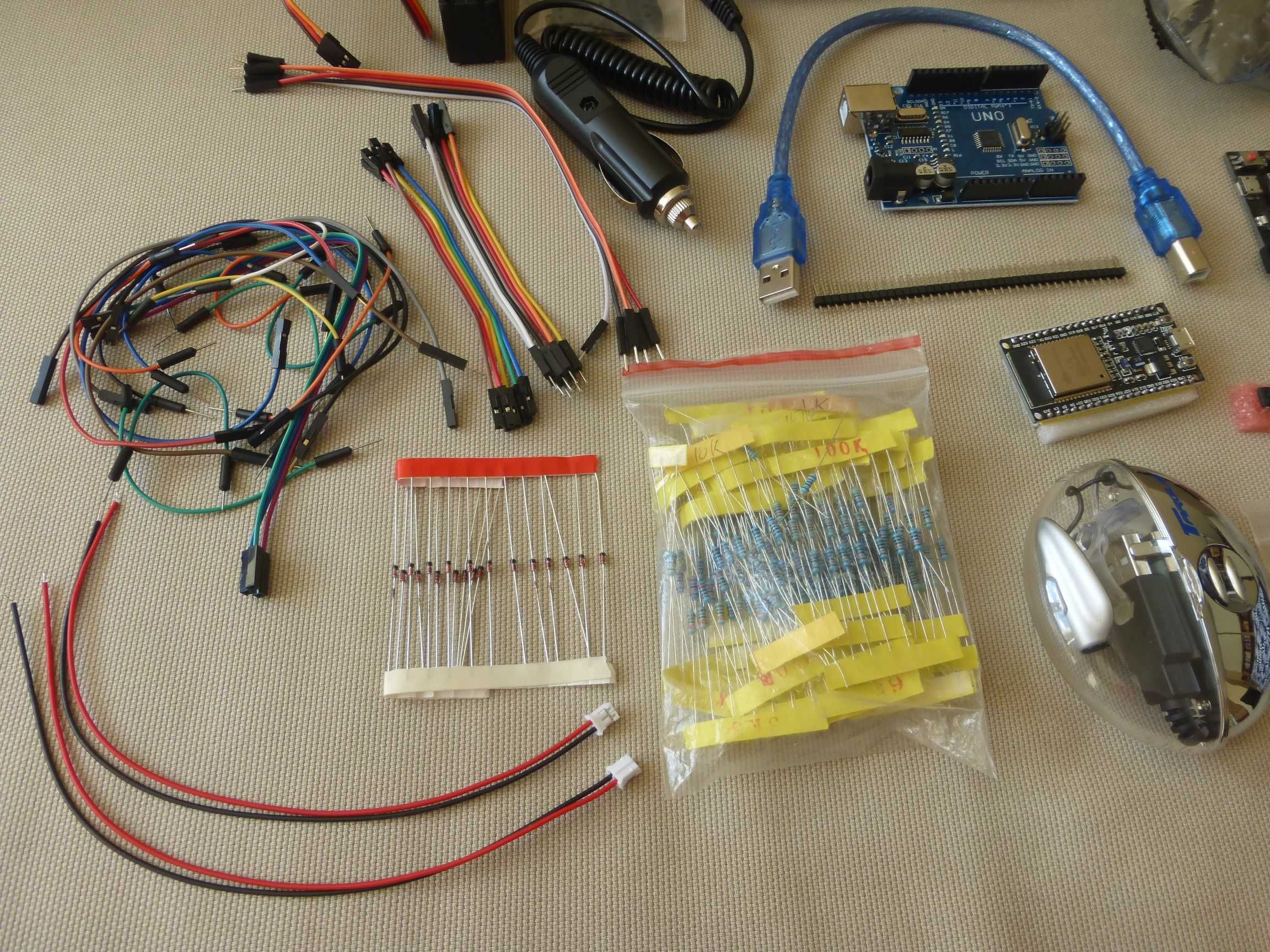Zestaw elektroniki Arduino Uno ESP32 moduły czujniki mix