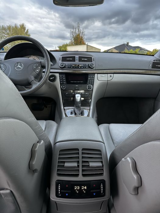 Mercedes w211 220 cdi