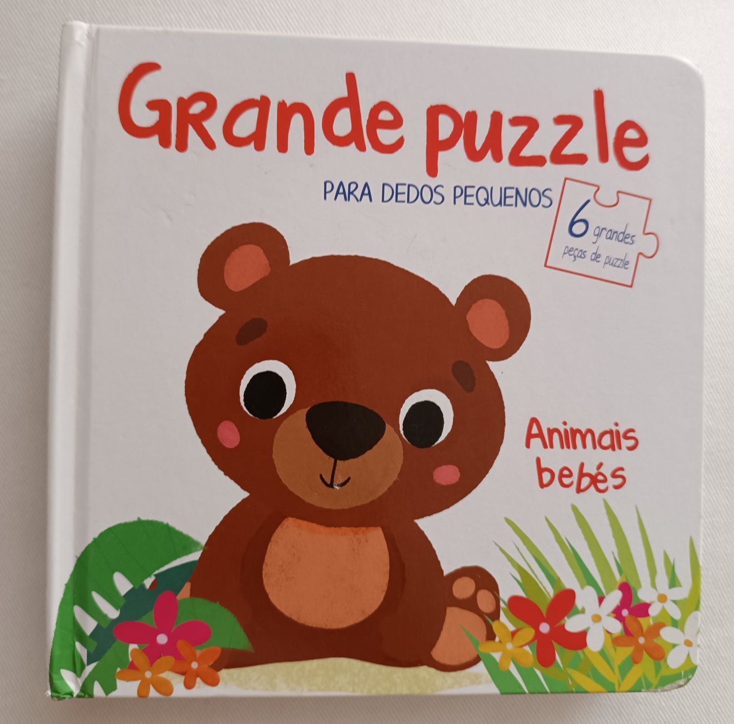 Livro /puzzle para bebé